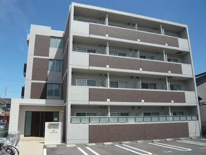 ラ メゾン ドゥ日名中町の画像