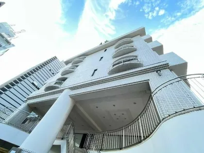 荘園御園【707号室】の外観