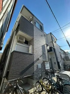 ラ・ヴェネレ【102号室】の外観