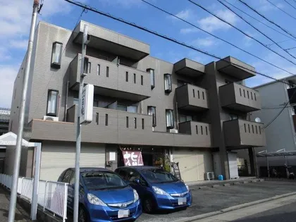 ファーストレジデンス【3階】の外観