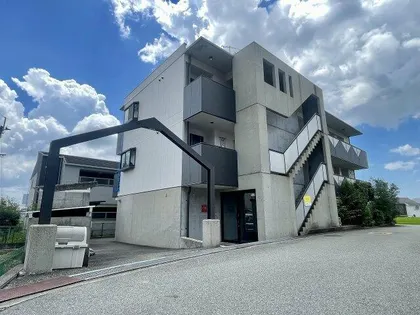 大阪府箕面市坊島2丁目【マンション】の外観