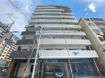 ラシュレエグゼ難波西【8階】の外観