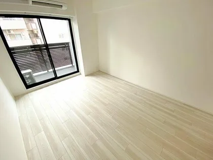 S-RESIDENCE難波大国町domina【4階】の居間