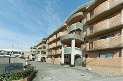 グランドゥール博多南の画像