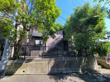 中山手ガーデンパレスC棟【2階】の外観