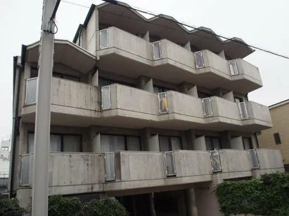 アトリウム前田【4階】の外観