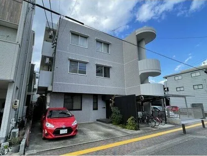 カーサニイミの画像