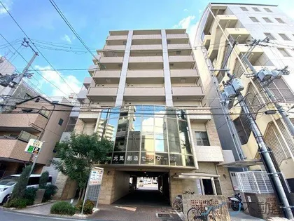 レユニール優【5階】の外観