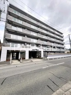 パストラル青山【6階】の外観