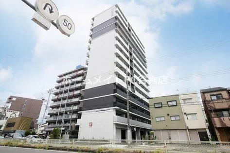 スワンズシティ大阪エスクレアの画像