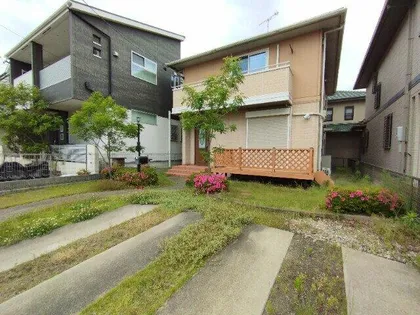 愛知県岡崎市上地1丁目【一戸建】の外観