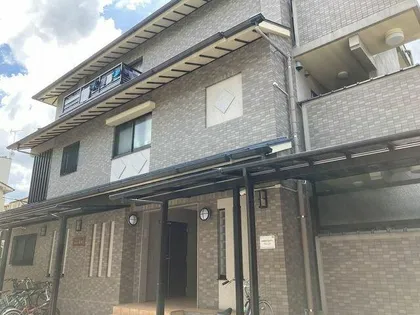 リリアーレ清水【1階】の外観