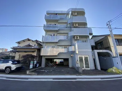 ファミール旭の画像