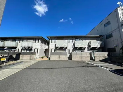 アザレア【2階】の外観