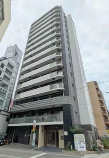 プレサンス難波ヴィータ【4階】の外観