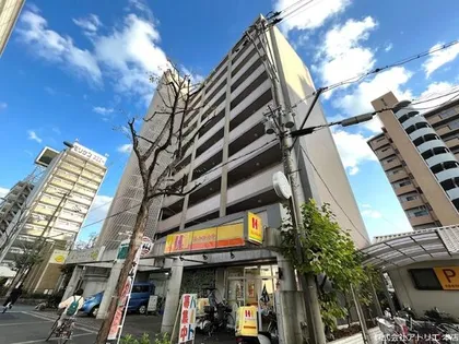 グランドゥルイ【3階】の外観