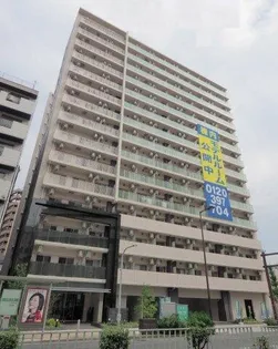 エステムコート阿波座プレミアム【3階】の外観