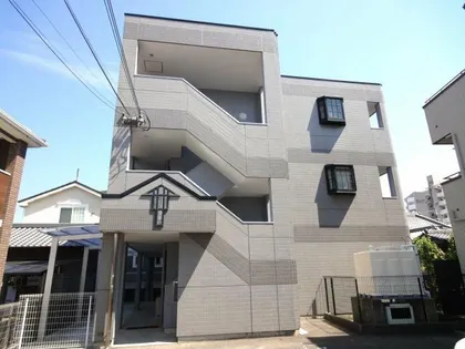 ヴィラプレール【1階】の外観