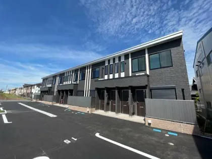 フォルビート ジン【1階】の外観