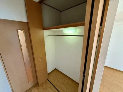 ラフィネス大濠パークアベニュー【8階】の内装