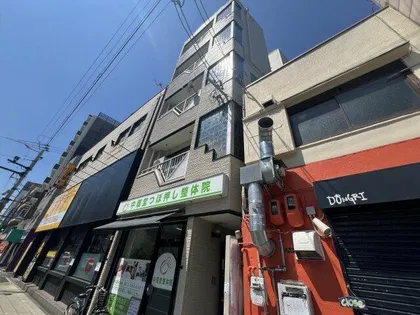 行旨ビルの画像