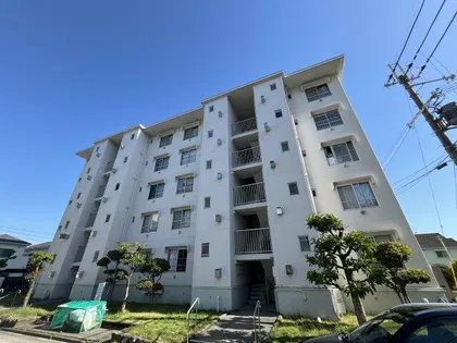 宝塚光明住宅4号棟の画像