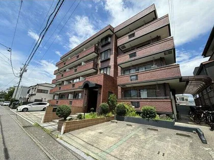 アートメゾン【4階】の外観