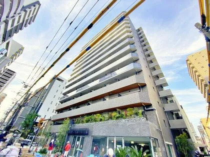 コンフォリアリブ博労町一丁目Q【3階】の外観