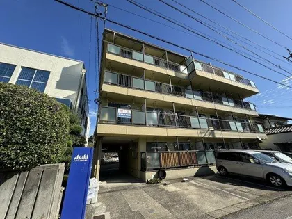 マンション麻美の画像