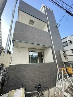 兵庫県尼崎市三反田町1丁目【アパート】の外観