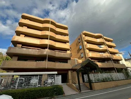 朝日プラザ三木自由が丘本町【4階】の外観