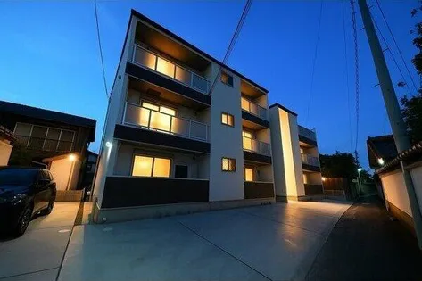 AVANTIO HONMACHI【1階】の外観