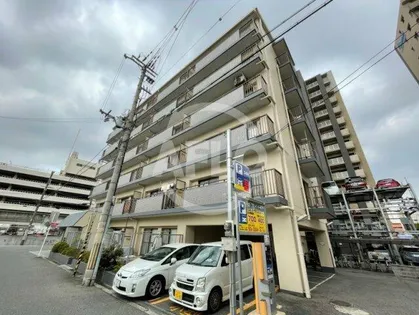 シャトーオキタ【6階】の外観