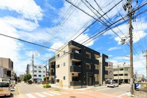 Morgan【102号室】の外観