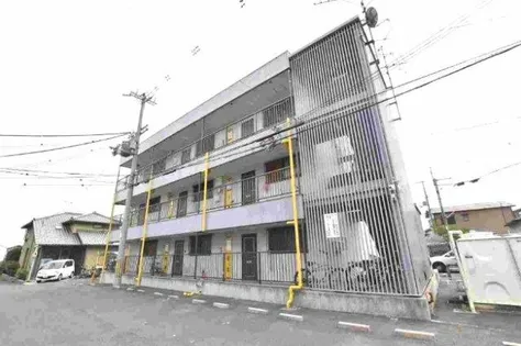 草愛マンションの画像