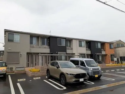 シャンポール新居の画像