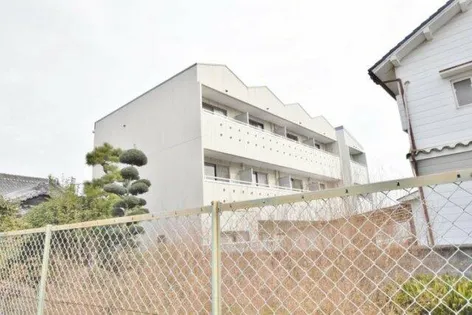 アモルフ第二【3階】の外観