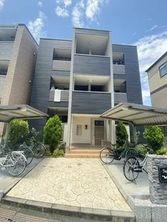 大阪府堺市西区鳳北町3丁【アパート】の外観