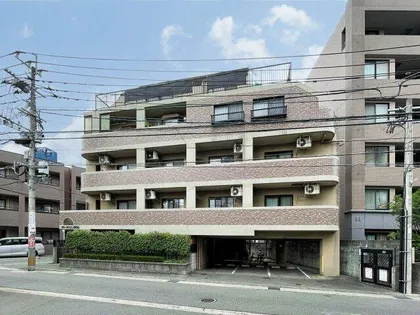 フリーデンス・ラウム【1階】の外観