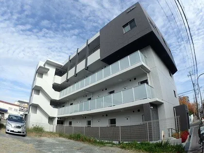 レジデンス南桜塚【2階】の外観