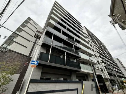 セイワパレス新大阪【3階】の外観