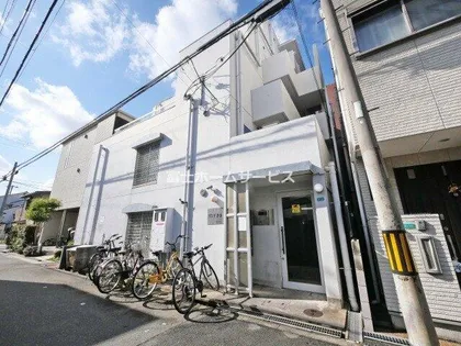 メゾン・ド・オール【5階】の外観