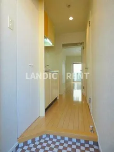 エンクレスト警固【7階】の玄関