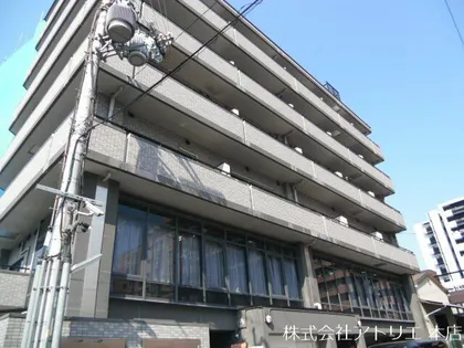 ドゥミルアン東大阪【4階】の外観