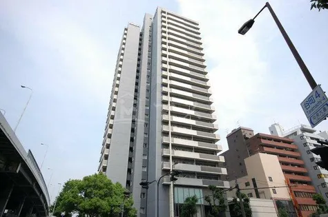 ロイヤルタワー大阪谷町【10階】の外観