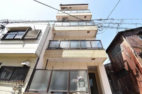 新礒田マンションの画像