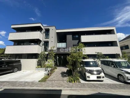 シャーメゾン ブランシュの画像