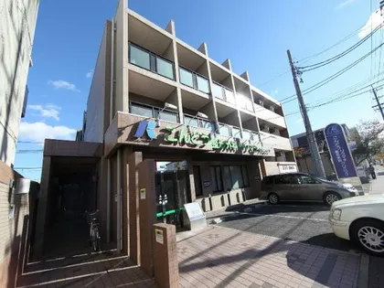 MGファースト【2階】の外観