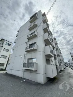 メゾン太秦【4階】の外観