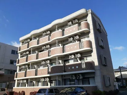 福岡県久留米市東合川8丁目【マンション】の外観